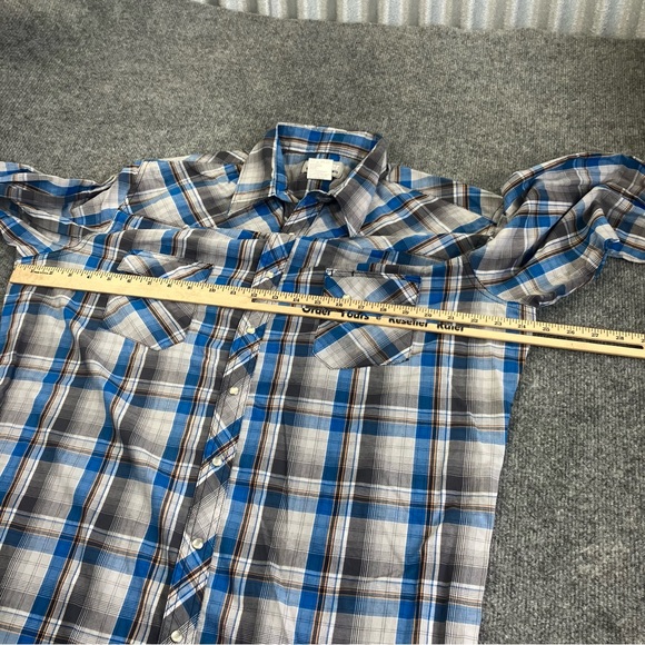 Vintage Wrangler Men’s Pearl Snap Flannel Size XLT blue and grey rancher cowboy - Picture 4 of 9